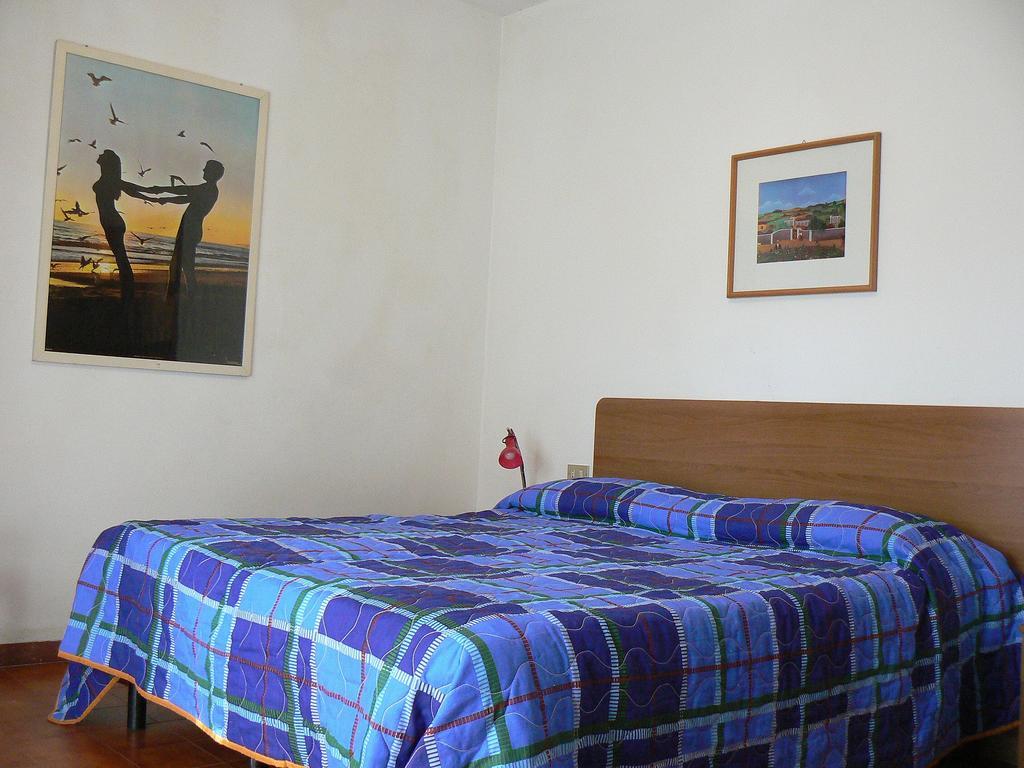 Villa Rosy Lignano Sabbiadoro Buitenkant foto